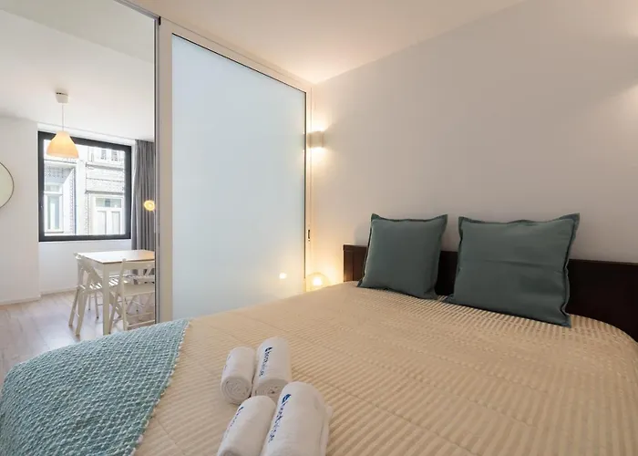 Apartman Host Wise - Charming Welcoming Flat - Centrally Located