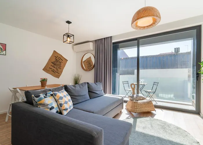 Host Wise - Charming Welcoming Flat - Centrally Located Appartement