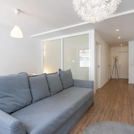 Apartment Host Wise - Charming Welcoming Flat - Centrally Located Porto