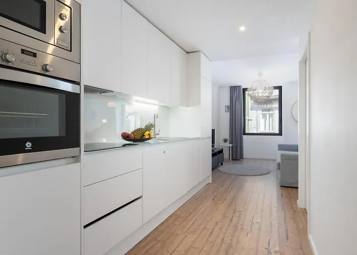 شقة Host Wise - Charming Welcoming Flat - Centrally Located بورتو